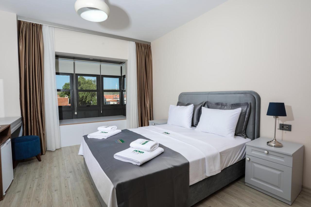 Neva Hotel Алакати Екстериор снимка