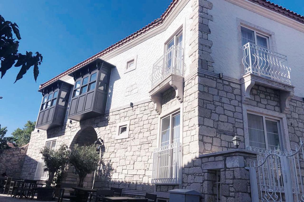 Neva Hotel Алакати Екстериор снимка