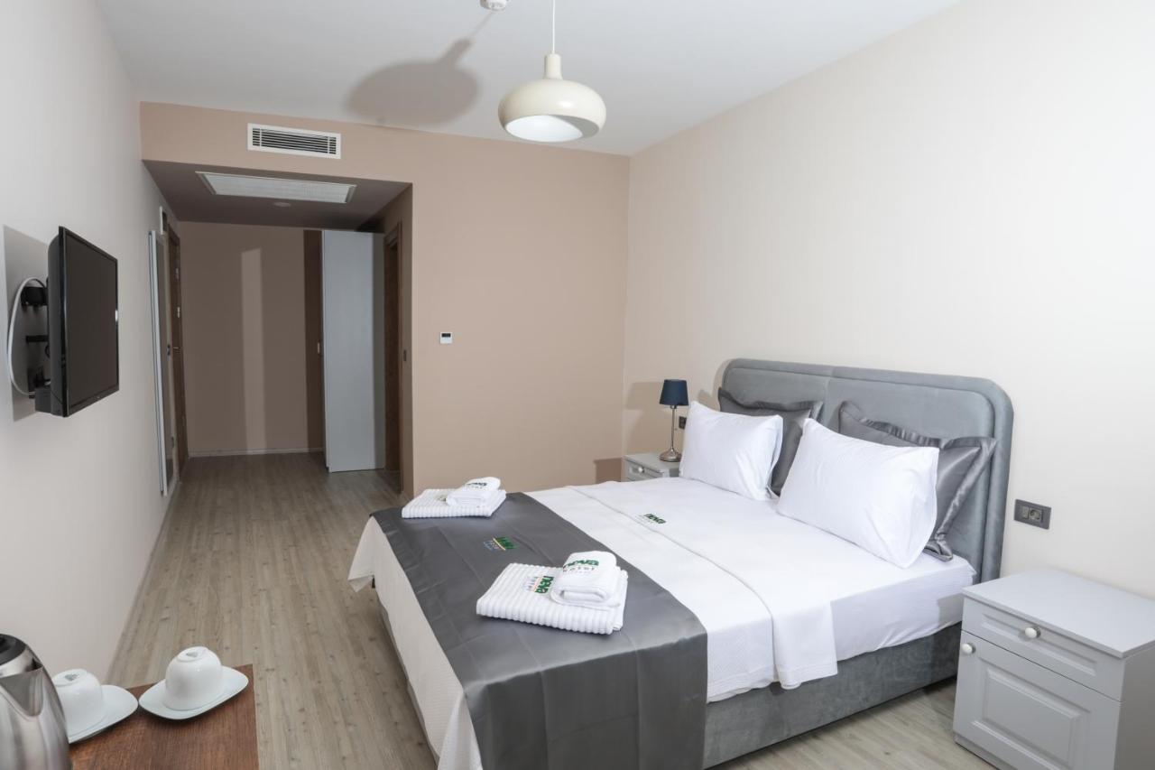 Neva Hotel Алакати Екстериор снимка