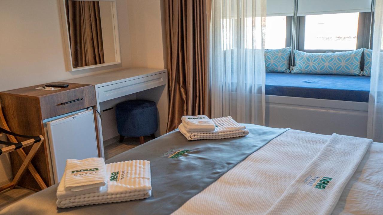 Neva Hotel Алакати Екстериор снимка
