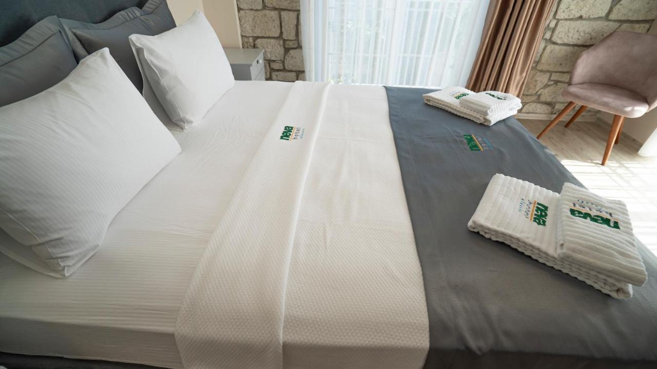 Neva Hotel Алакати Екстериор снимка