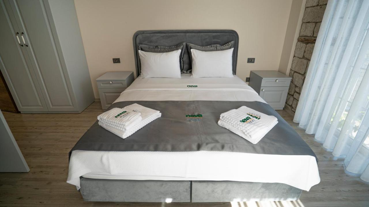 Neva Hotel Алакати Екстериор снимка