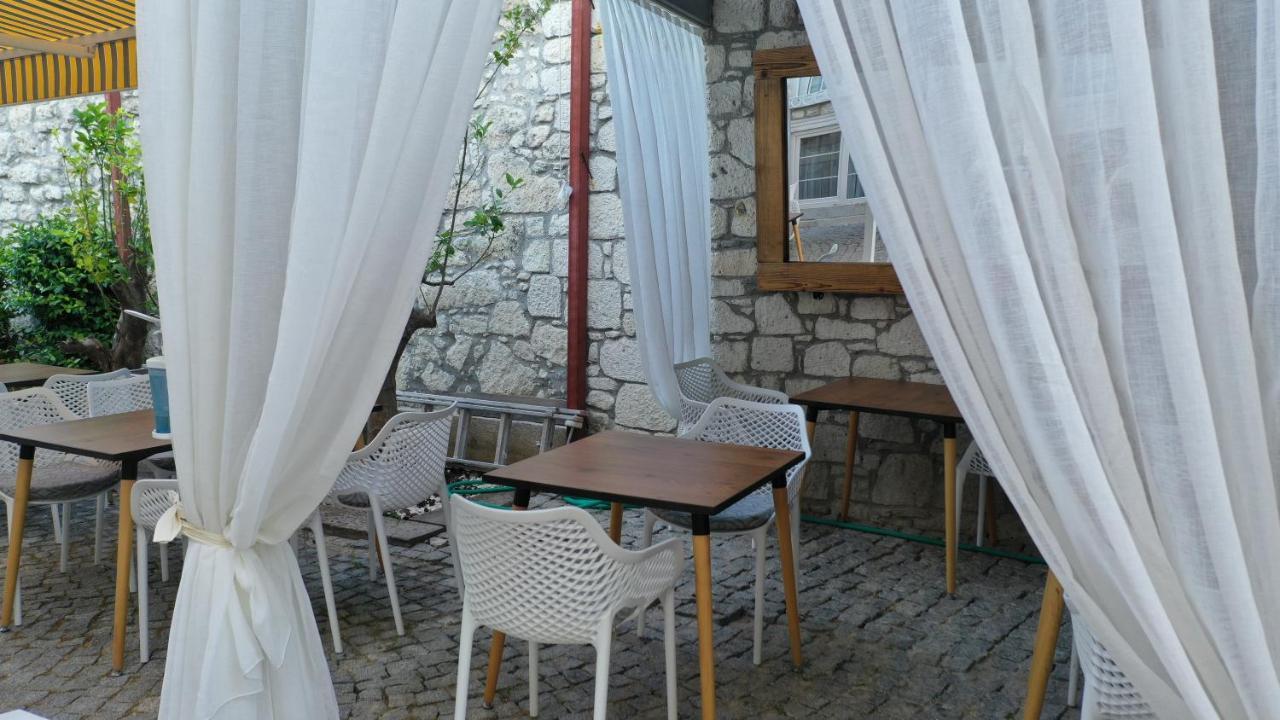 Neva Hotel Алакати Екстериор снимка